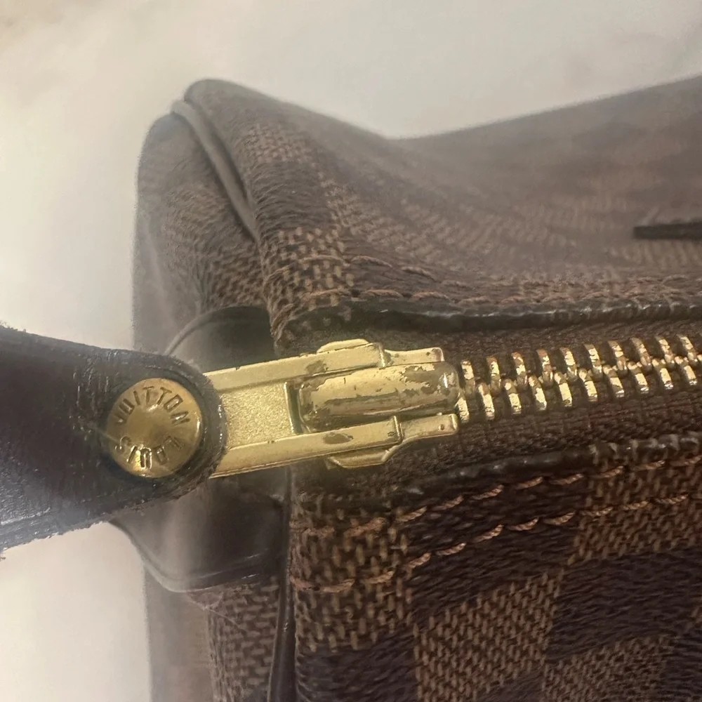 Louis Vuitton Damier Ebene Speedy 30 - Picture 10 of 13